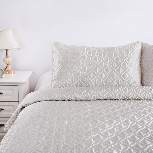 Wholesale White Coin Design Quilted Set