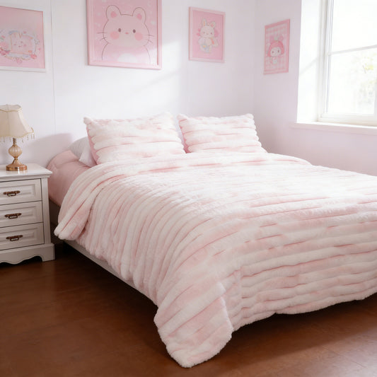 Wholesale Horizontal Stripe Rabbit Hair Duvet Cover Set