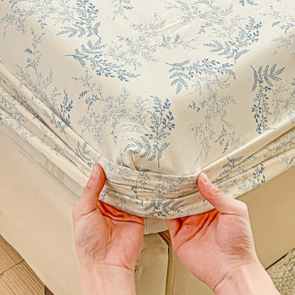 Winter Plant Print Fitted Bed Sheet Set