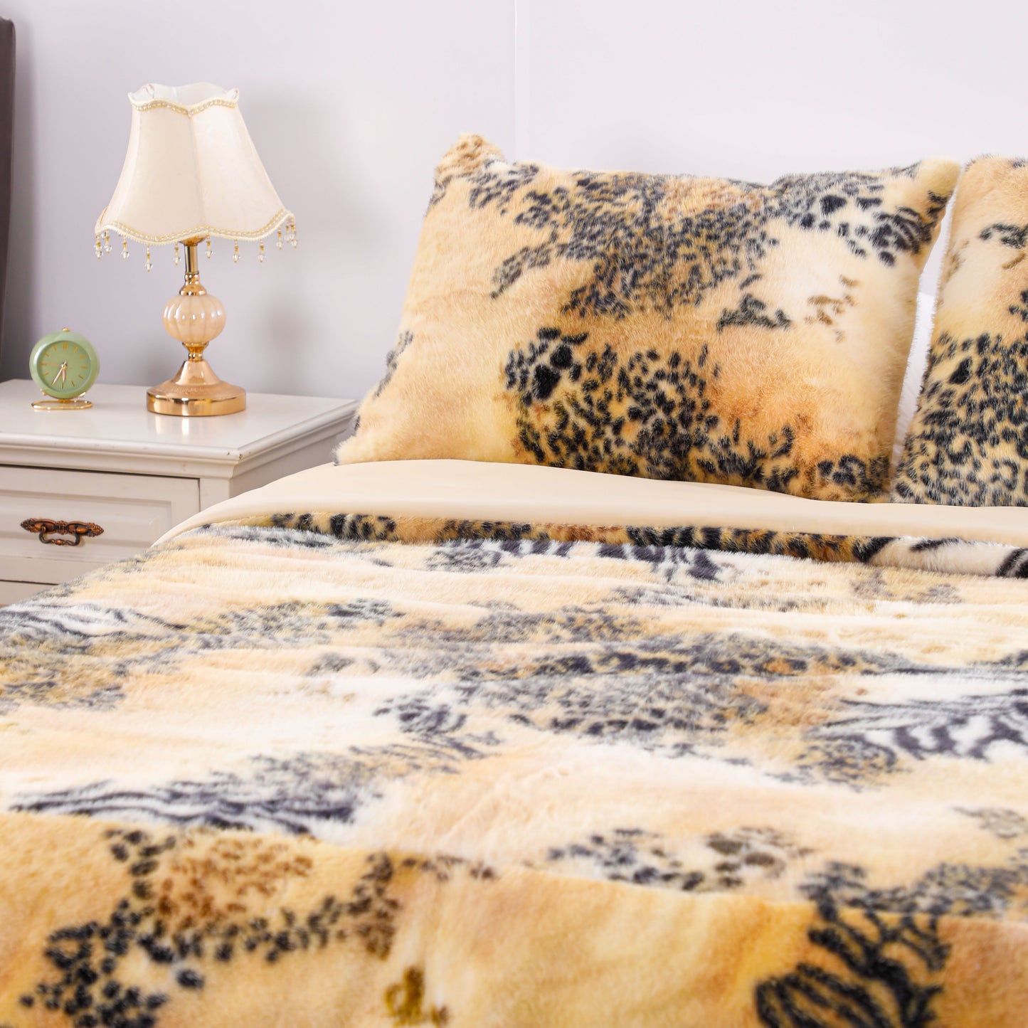 Faux Rabbit Fur 3PC Comforter Sets