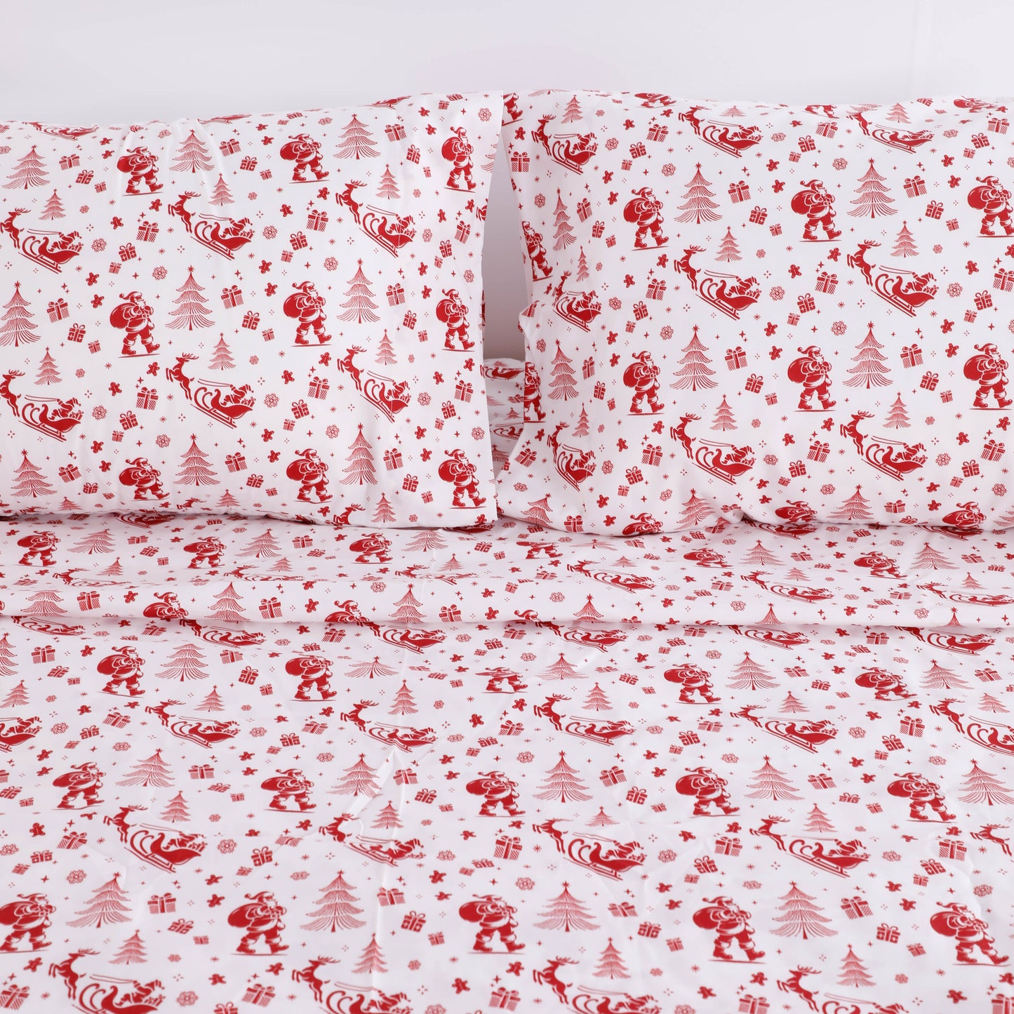 Red Christmas Print Bed Sheet Set