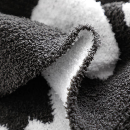 Ghost Cozy Knitted Fleece Throw