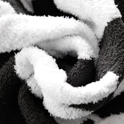 Ghost Cozy Knitted Fleece Throw