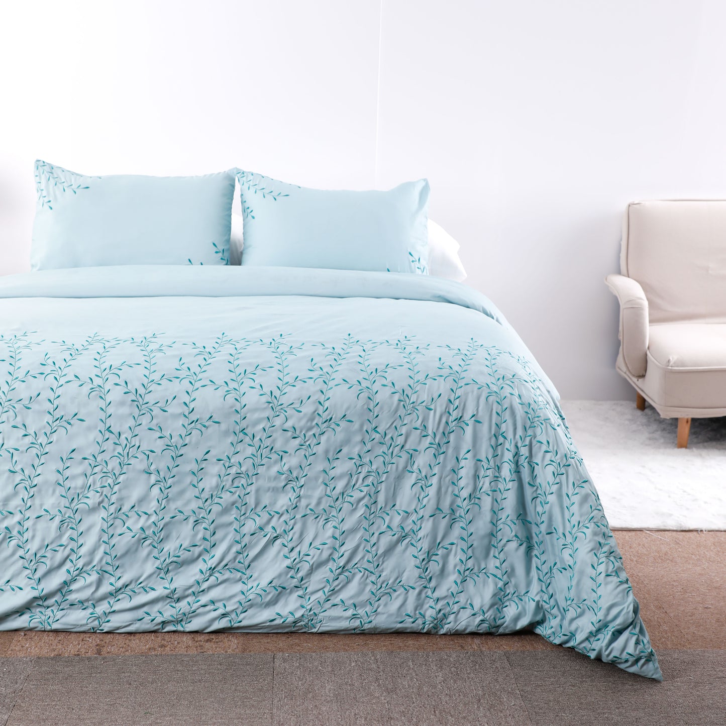 Wholesale Water Blue Embroidered Duvet Cover Sets