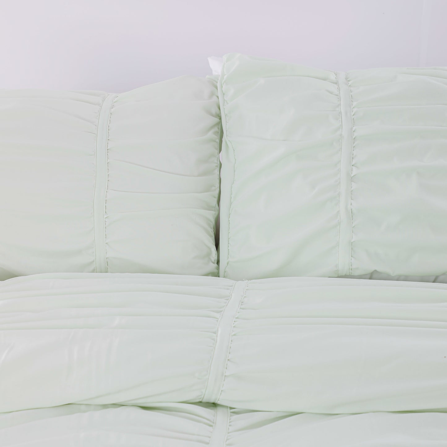 Green Bow Three piece Comforter Set