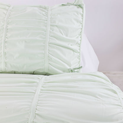 Green Bow Three piece Comforter Set