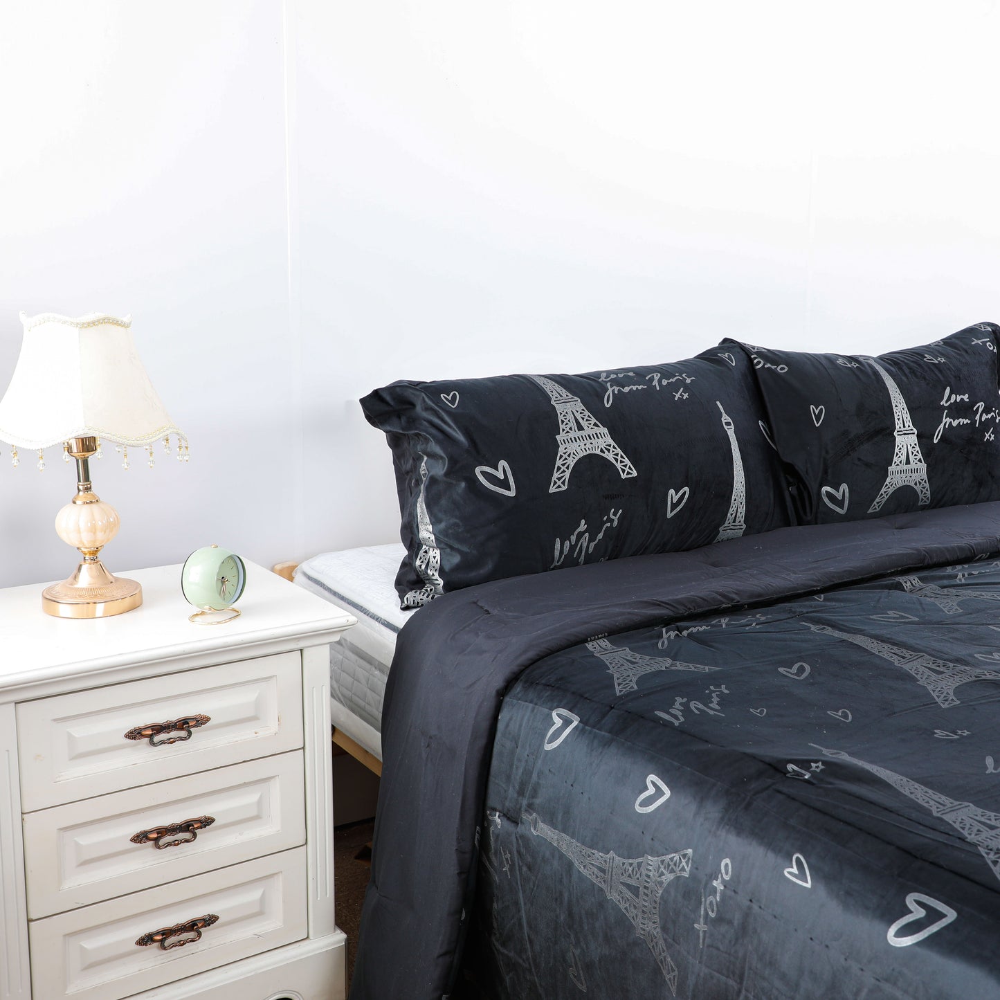Black Eiffel Tower Print Duvet cover Sets