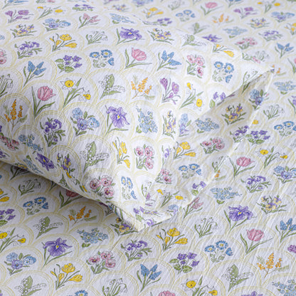 Multicolored Flower Print Bed Sheet Set