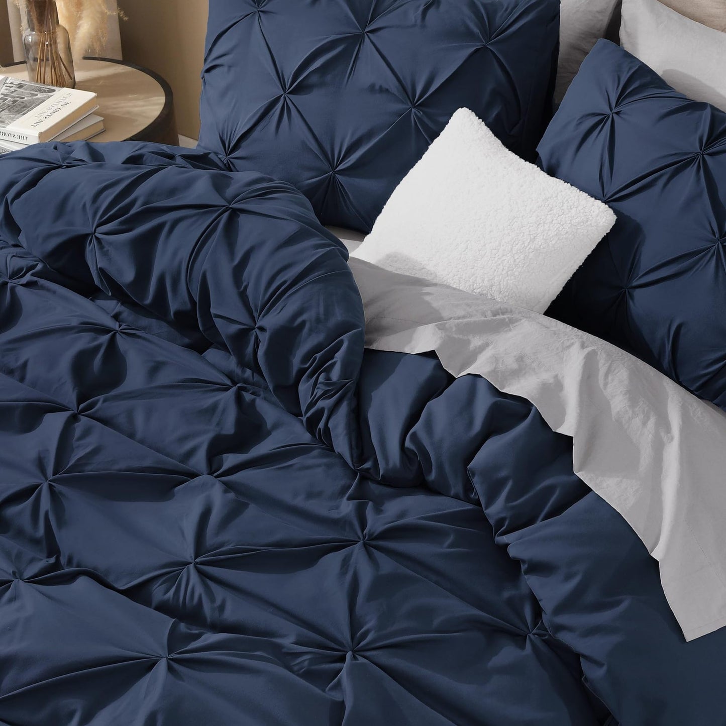 Pinch Flower Pleat Pintuck Duvet Cover Sets