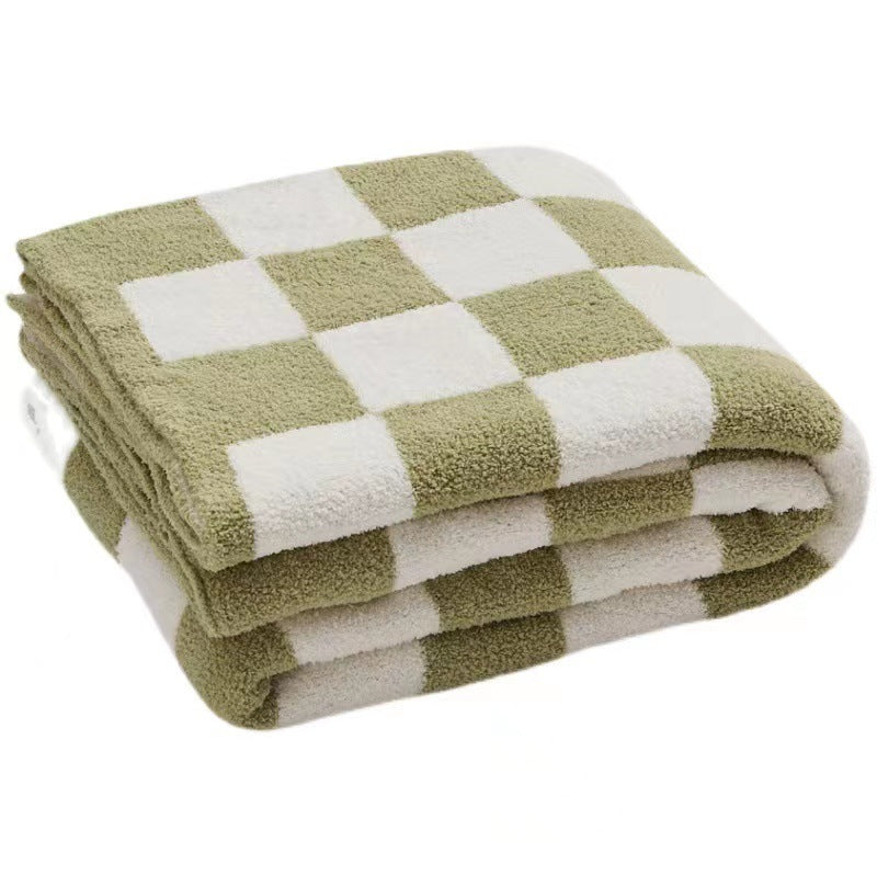 Checkerboard Cozy Knitted Fleece Throws and Blankets