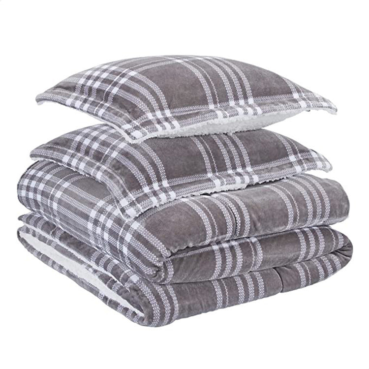 Micromink Checkered Pattern Comforter Sets