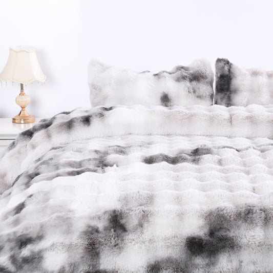 Gray Tie-Dye Faux Fur Comforter Set