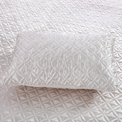 Wholesale White Coin Design Quilted Set