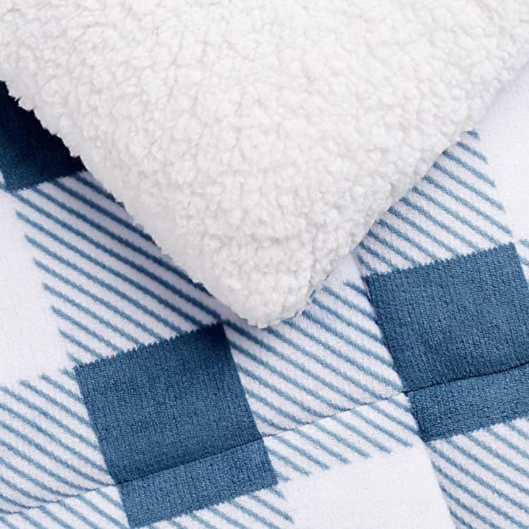 Micromink Checkered Pattern Comforter Sets