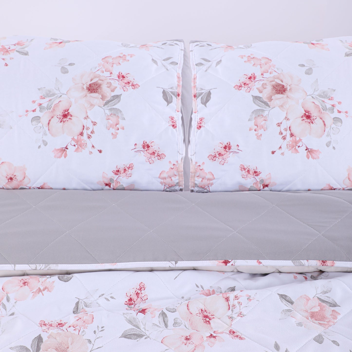Wholesale Floral Multi-needle Quilted Sets