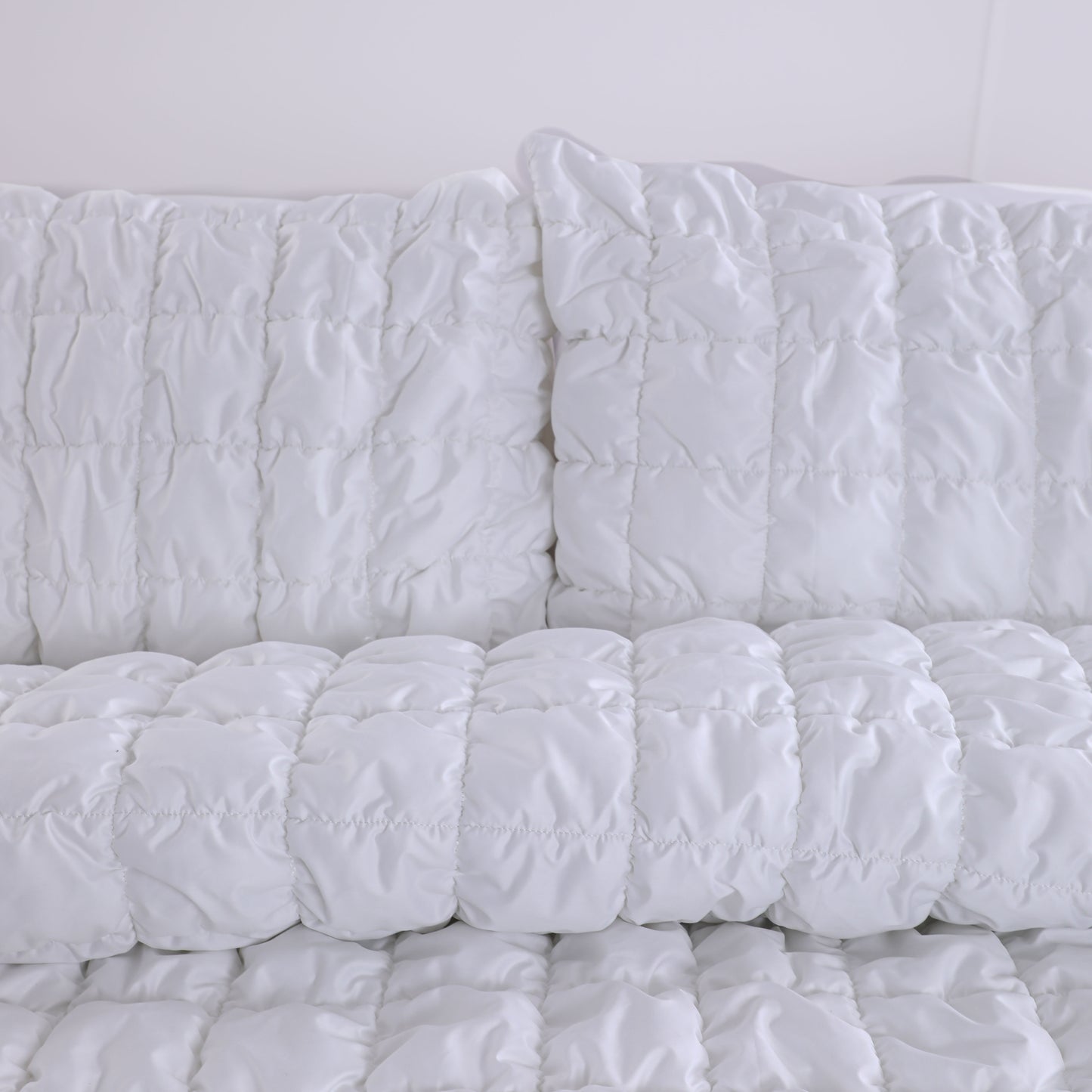Wholesale White Elastic Embroidered Duvet Cover Set