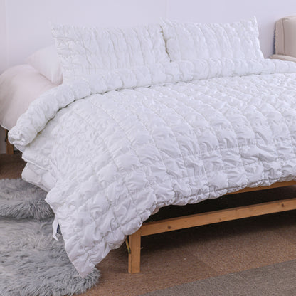 Wholesale White Elastic Embroidered Duvet Cover Set