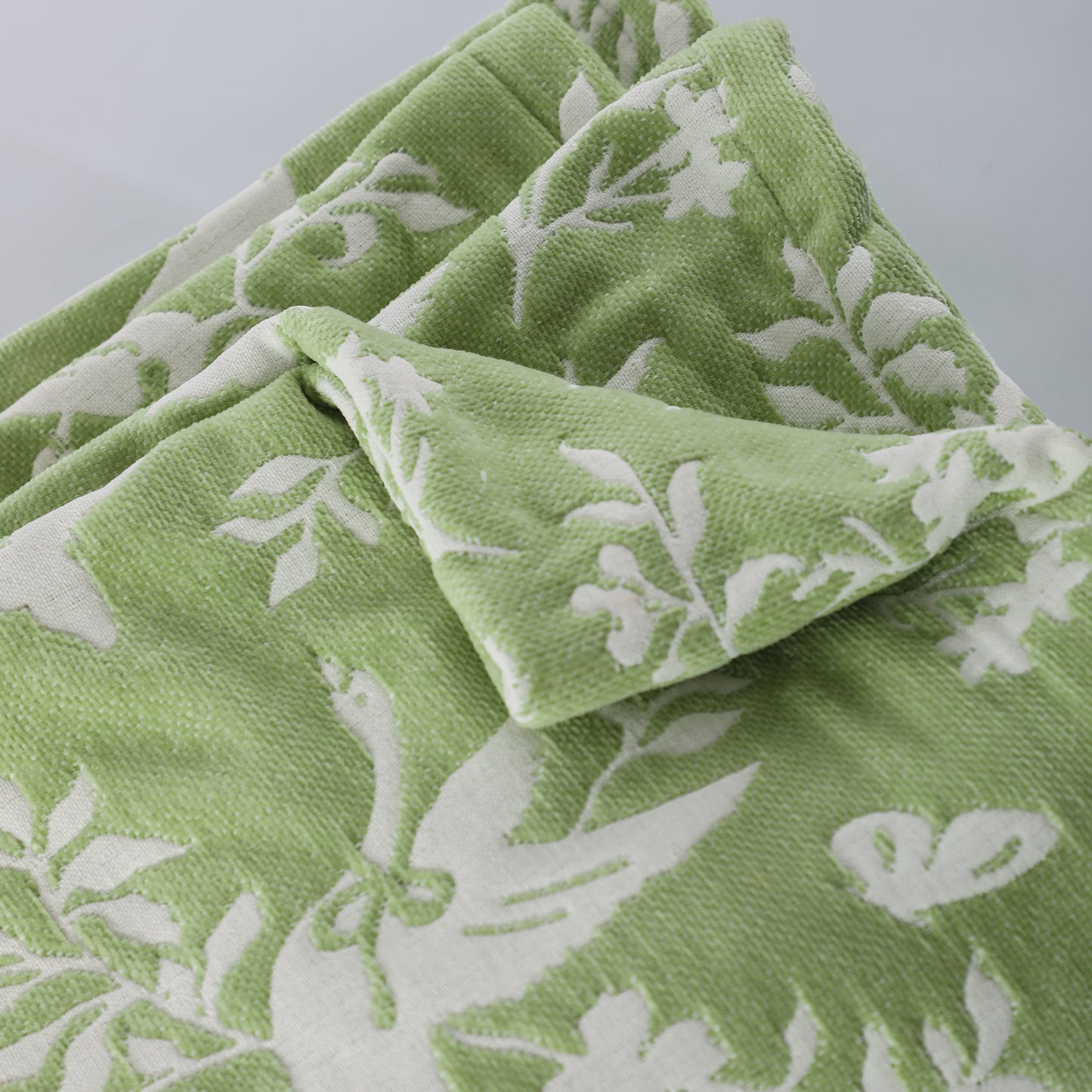 Plant&Swan Chenille Blanket