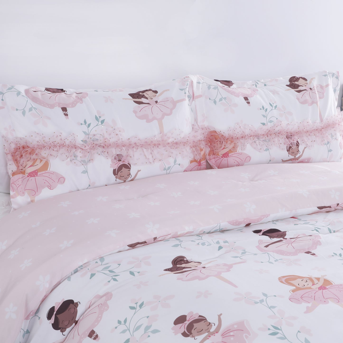Wholesale Ballet Girl Print Comforter Sets