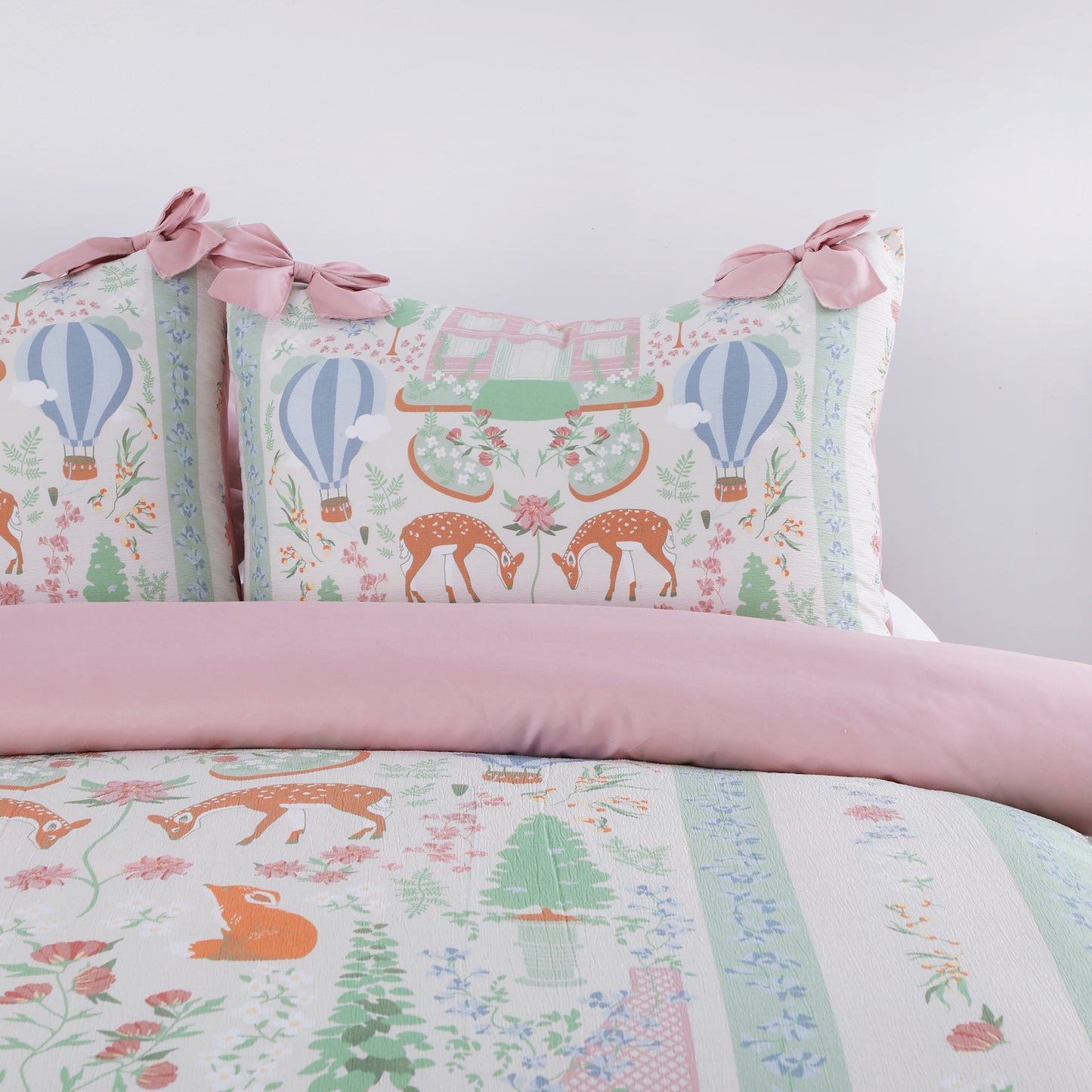 Wholesale Girl Pink Bow Print Comforter Sets