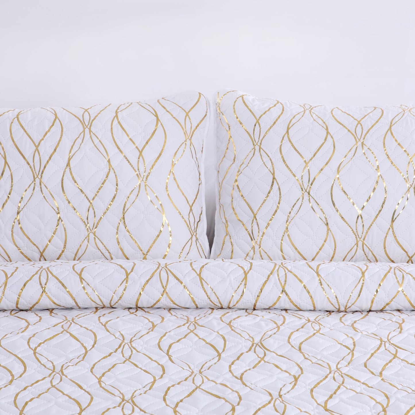 Wholesale White Gold Stamped Quilted Set
