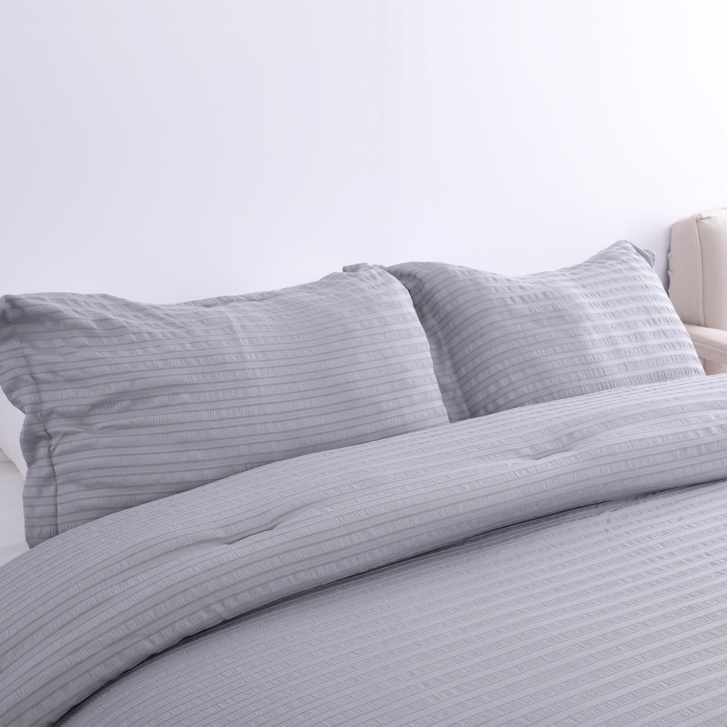 Soft Grey Bubble Gauze Comforter Set