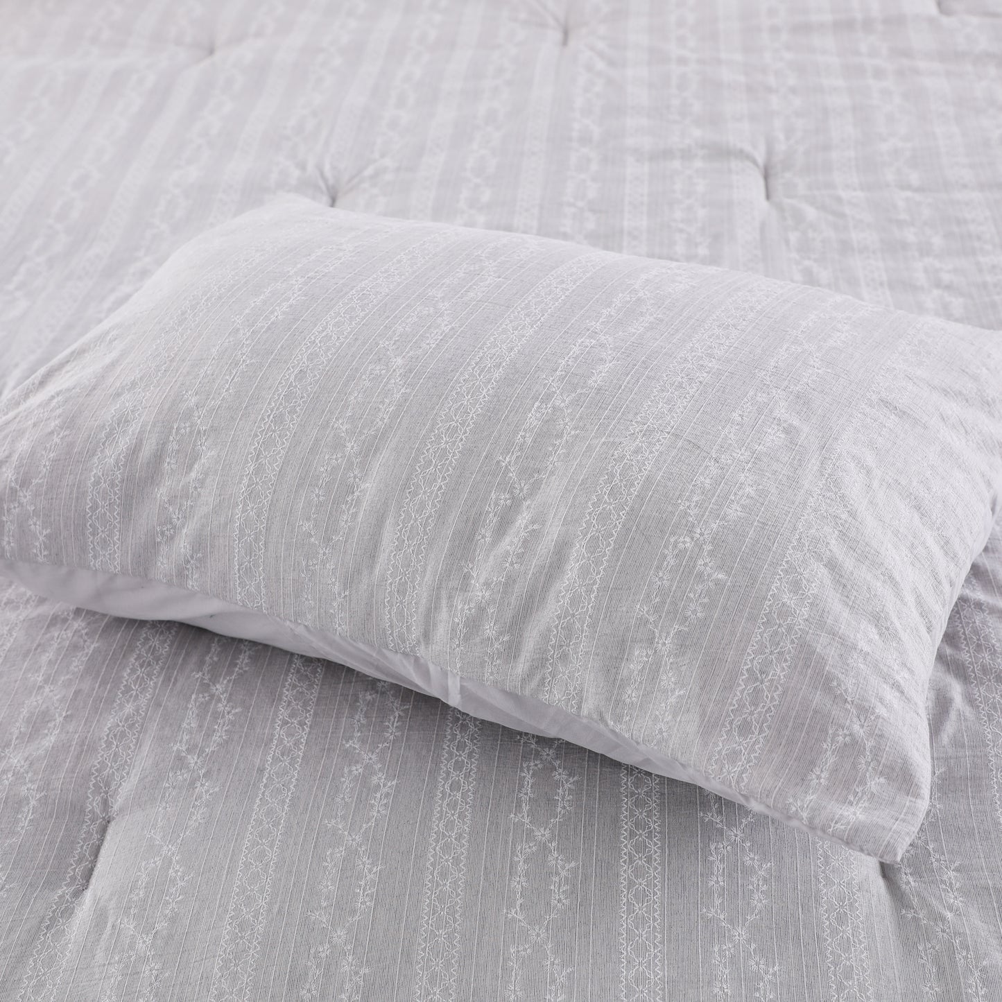 Light Gray Lace Print Comforter Sets