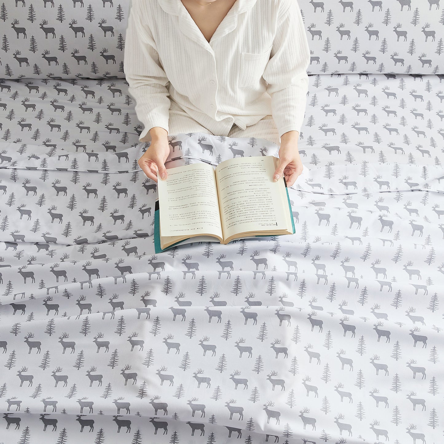 Wholesale Reindeer 4Pc Bed Sheets Set