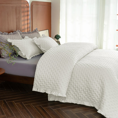 Wholesale Lotus Leaf Edge Quilted Sets