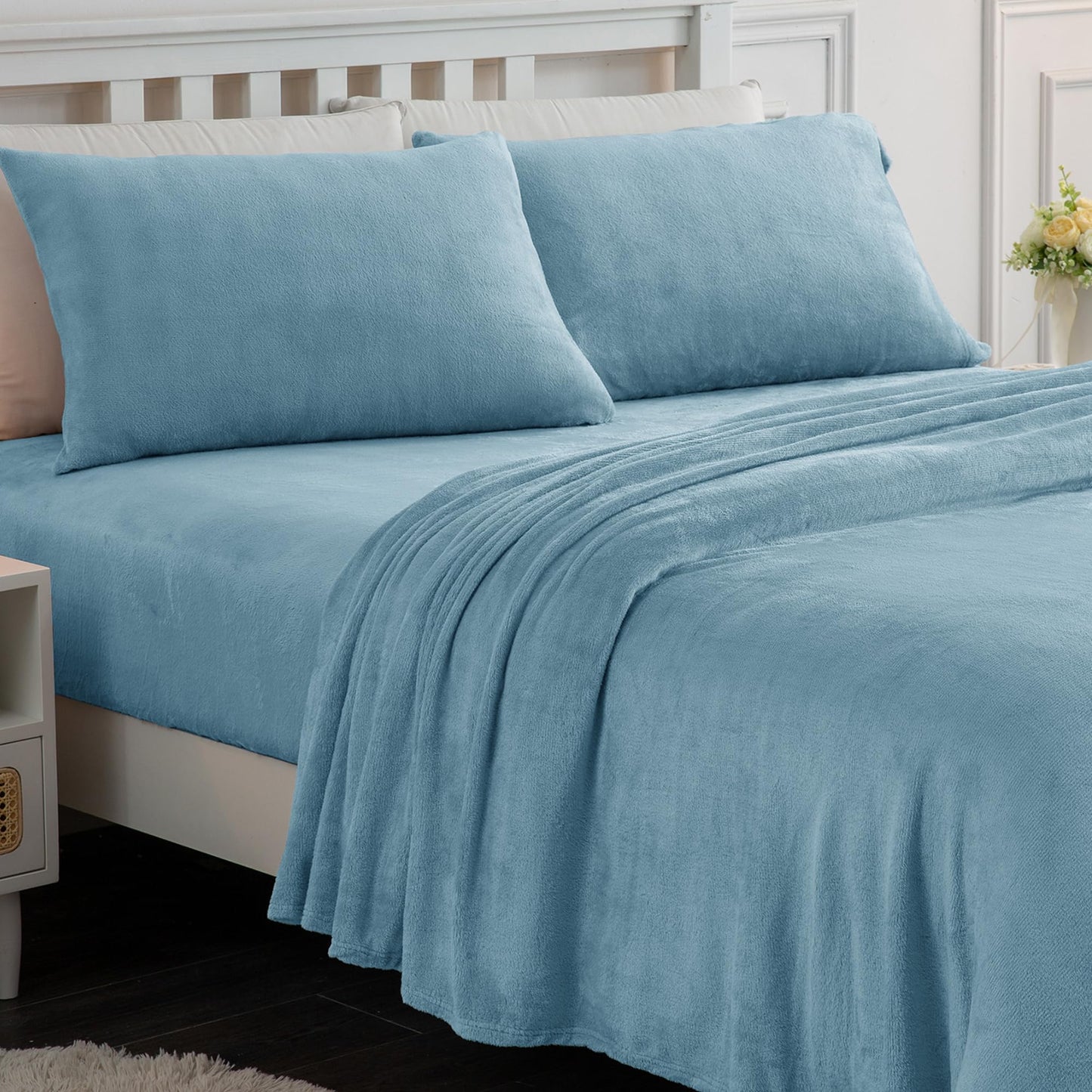 Wholesale Solid Flannel Bedding Set
