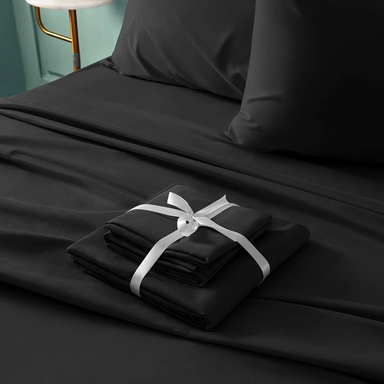 Wholesale Breathable Solid Brushed Bed Sheet Set