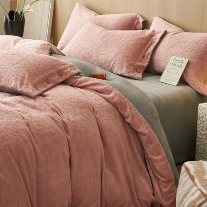 Winter Thick Milk Velvet Jacquard Duvet Cover Sets
