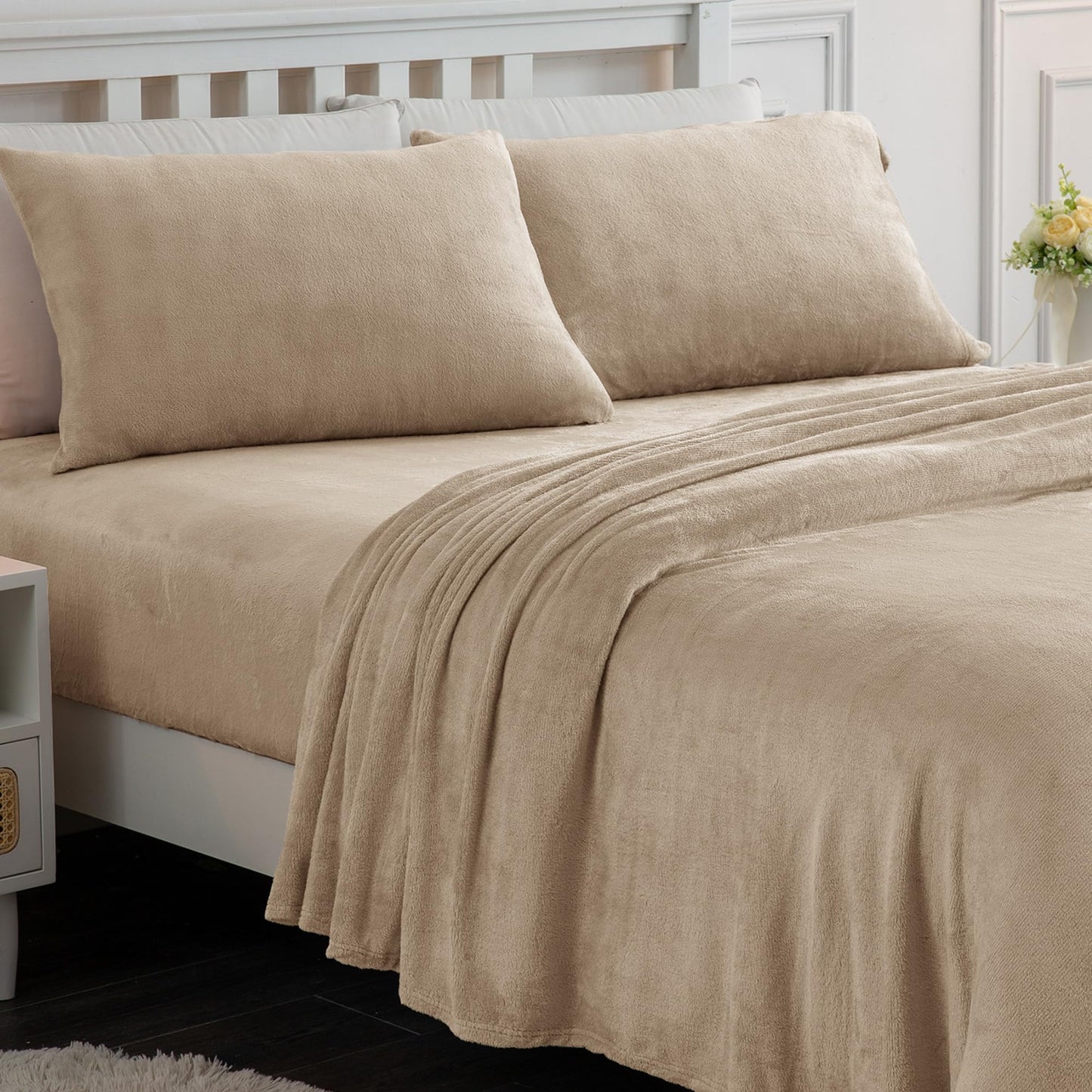 Wholesale Solid Flannel Bedding Set
